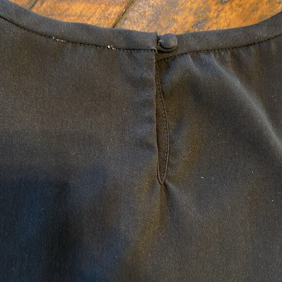 J. Crew Black Pleat Front Dressy Sleeveless Blouse Women's Size 4 Office Siren - Picture 6 of 7